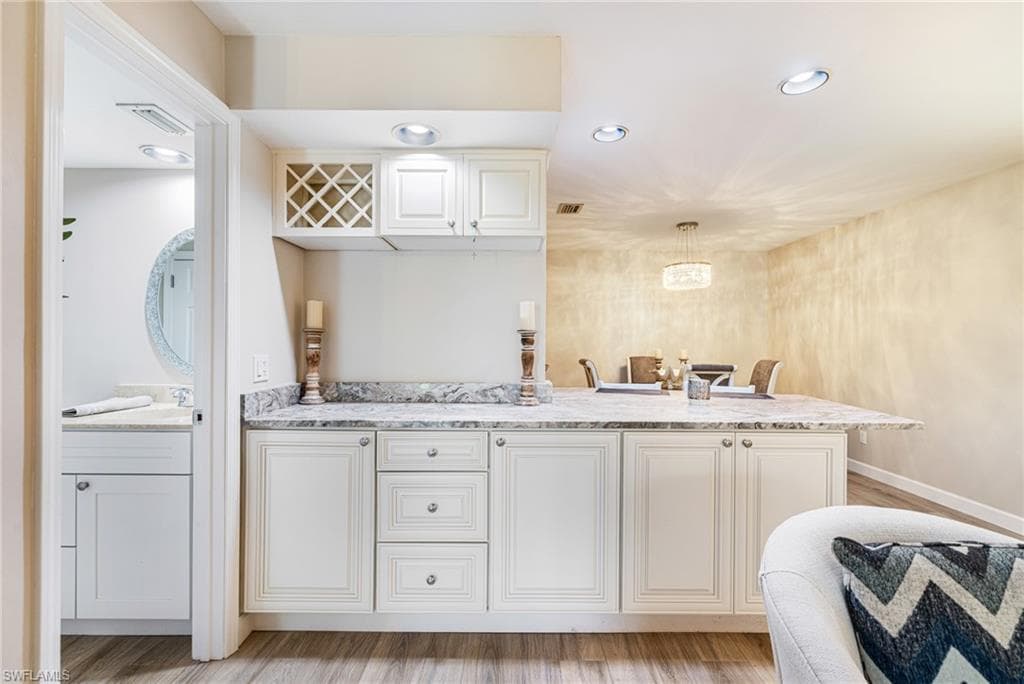 17025 Golfside CIR 303-7
