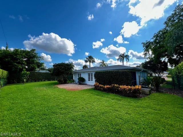 321 Burning Tree DR, NAPLES FL 34105-20