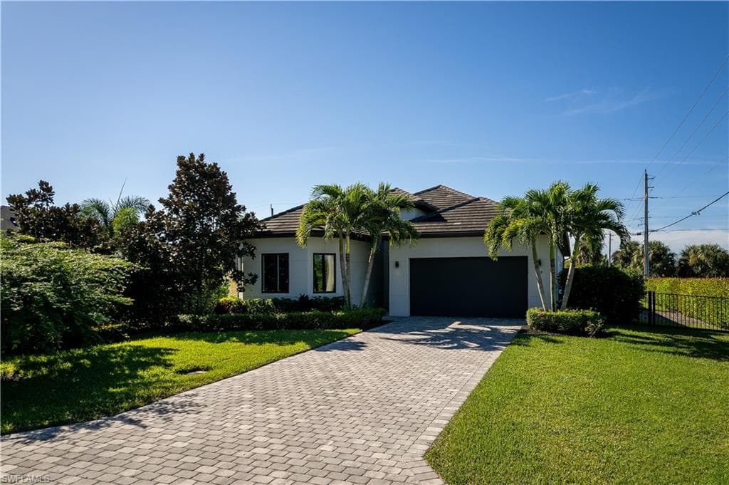 198 2nd ST, BONITA SPRINGS FL 34134-1