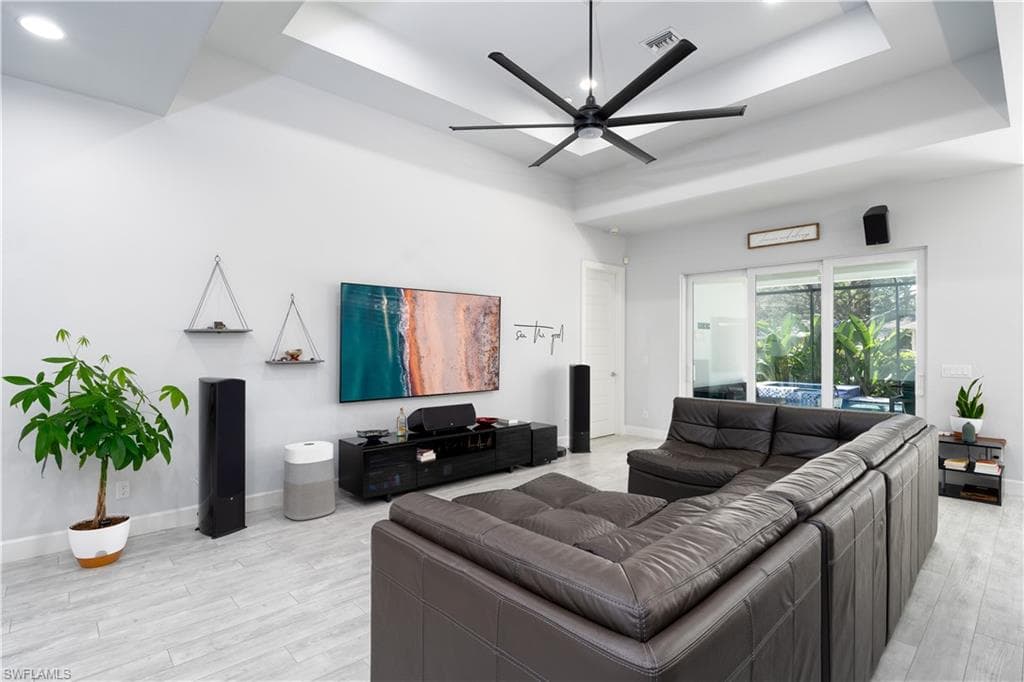 198 2nd ST, BONITA SPRINGS FL 34134-5