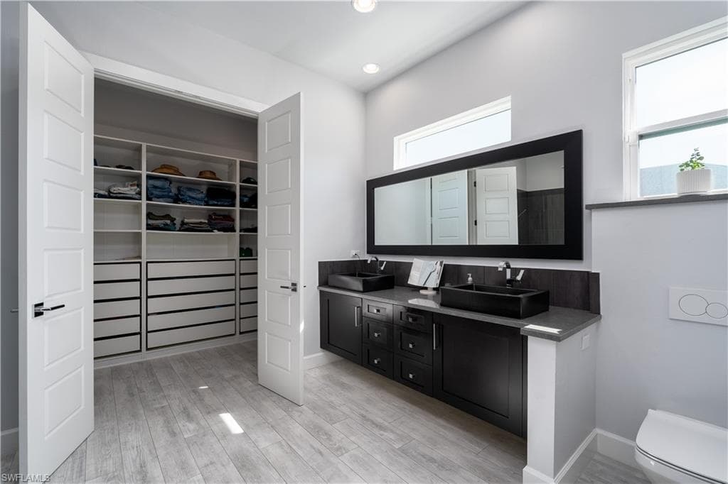 198 2nd ST, BONITA SPRINGS FL 34134-14