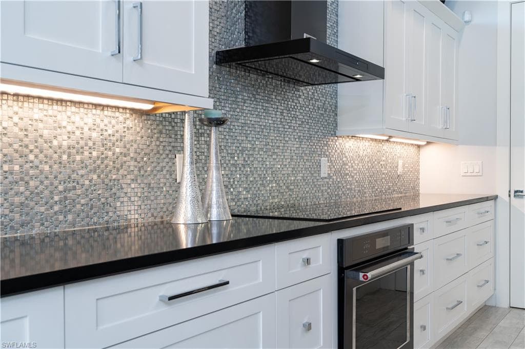 198 2nd ST, BONITA SPRINGS FL 34134-10