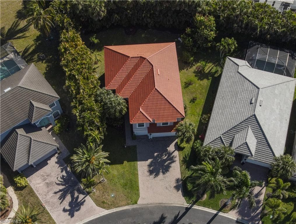 9166 Estero River CIR, ESTERO FL 33928-2