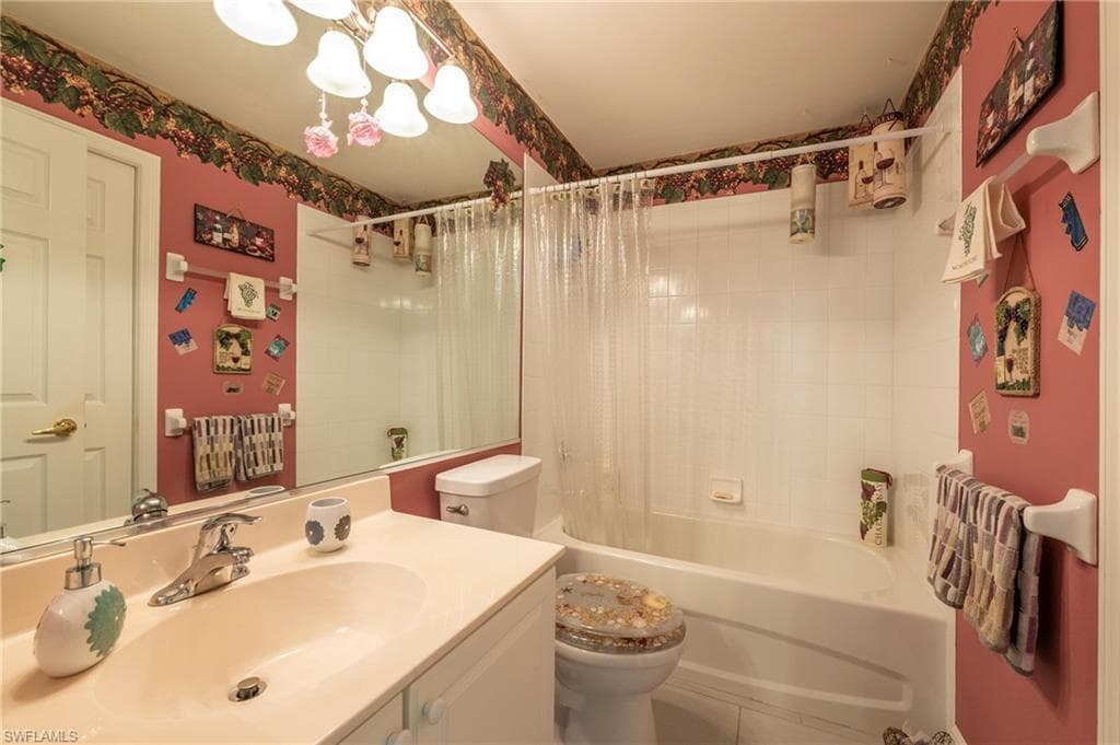 9125 Shadow Glen WAY, FORT MYERS FL 33913-19