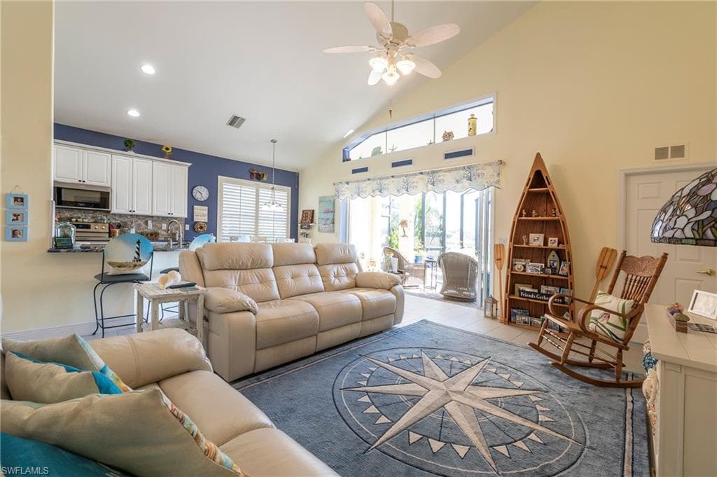 9125 Shadow Glen WAY, FORT MYERS FL 33913-9