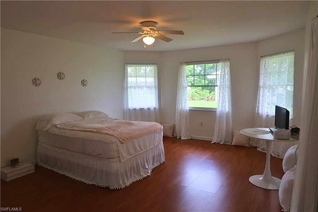 59 Hilo CT # 59, NAPLES FL 34112-12