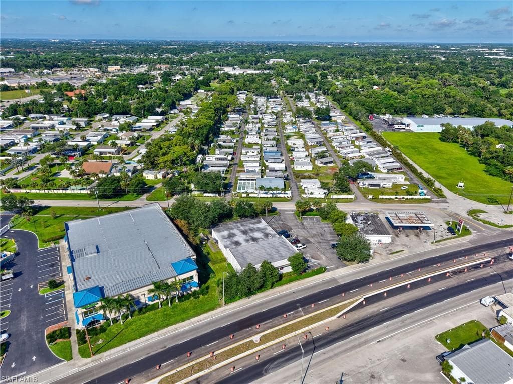 1357 N Tamiami TRL, NORTH FORT MYERS FL 33903-2