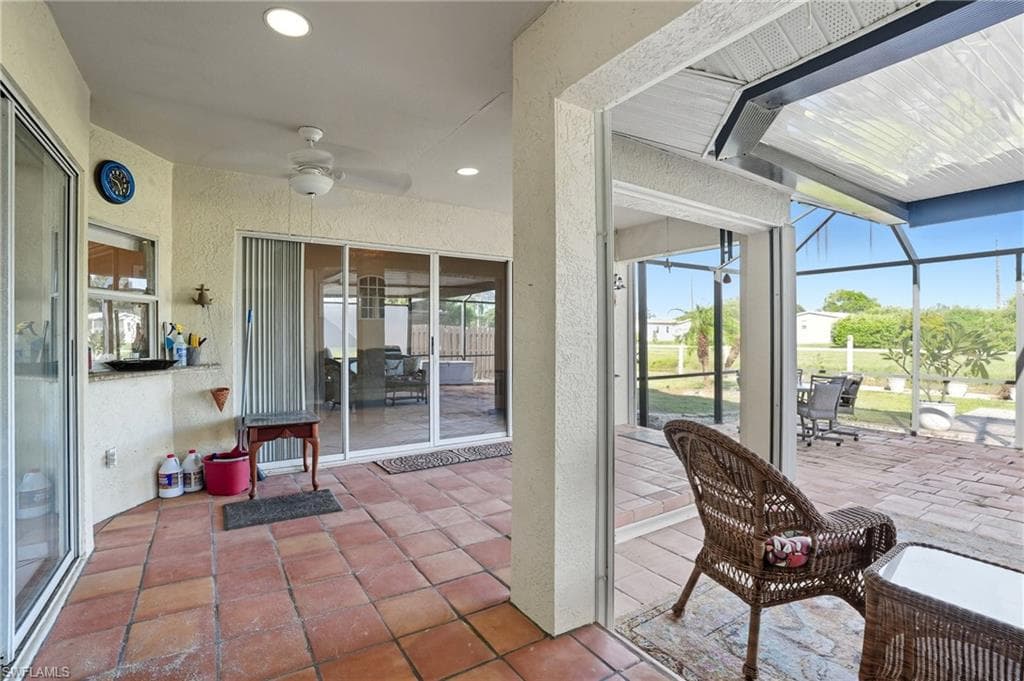 3626 Kent DR, NAPLES FL 34112-22