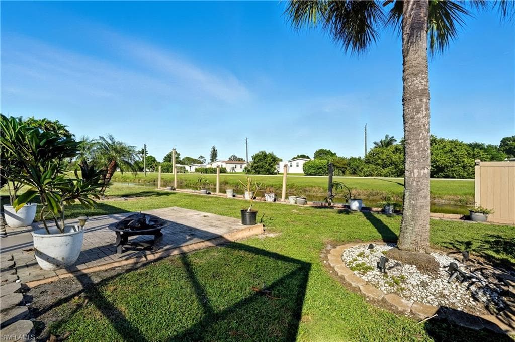 3626 Kent DR, NAPLES FL 34112-26