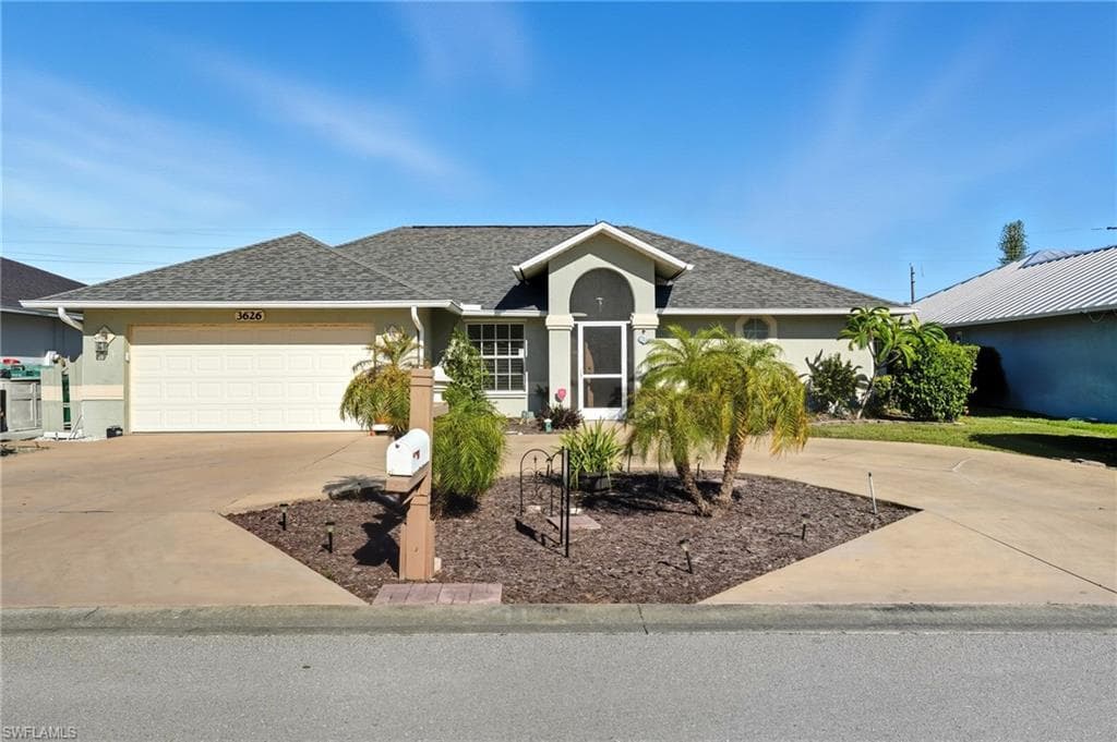 3626 Kent DR, NAPLES FL 34112-1