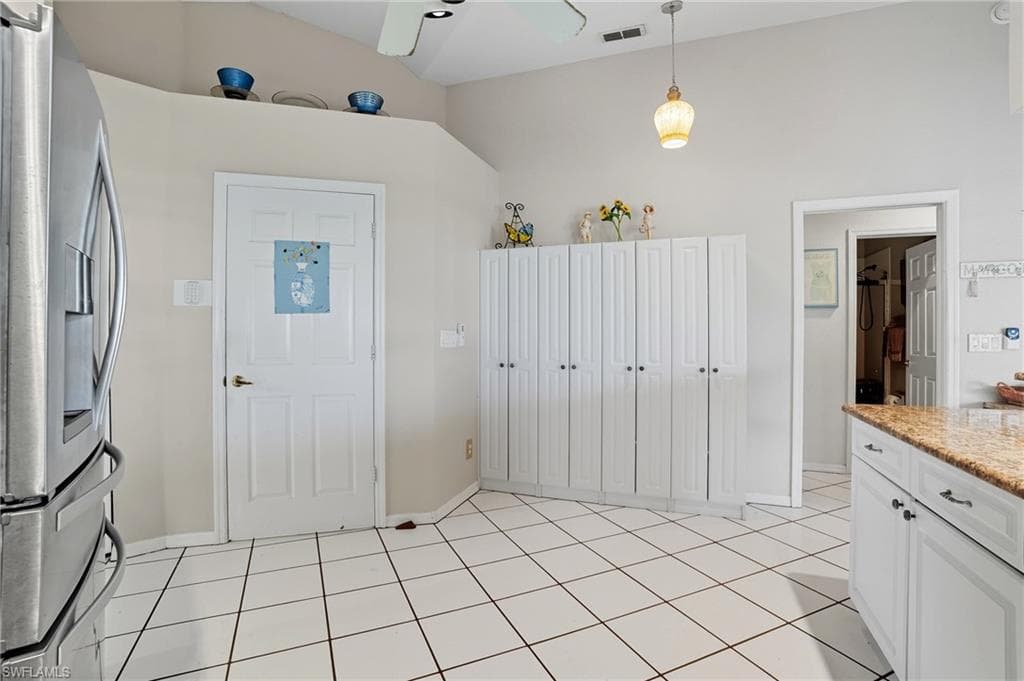 3626 Kent DR, NAPLES FL 34112-8