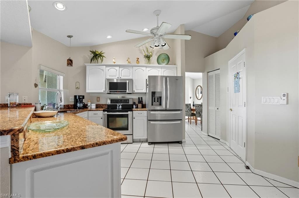 3626 Kent DR, NAPLES FL 34112-7