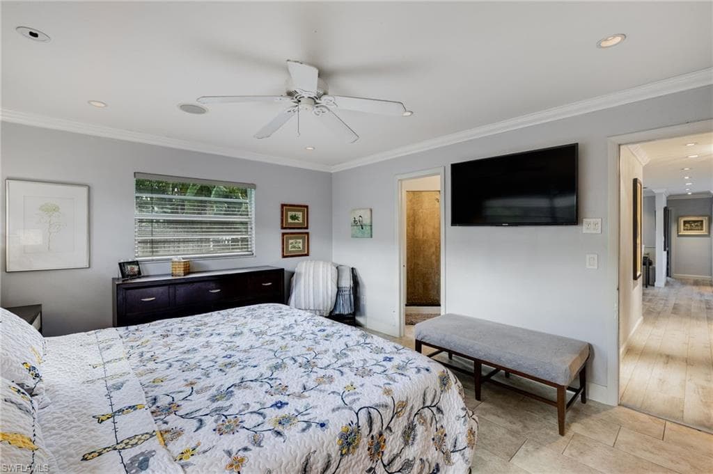 3523 Santiago WAY, NAPLES FL 34105-11