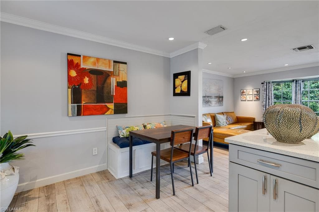 3523 Santiago WAY, NAPLES FL 34105-7