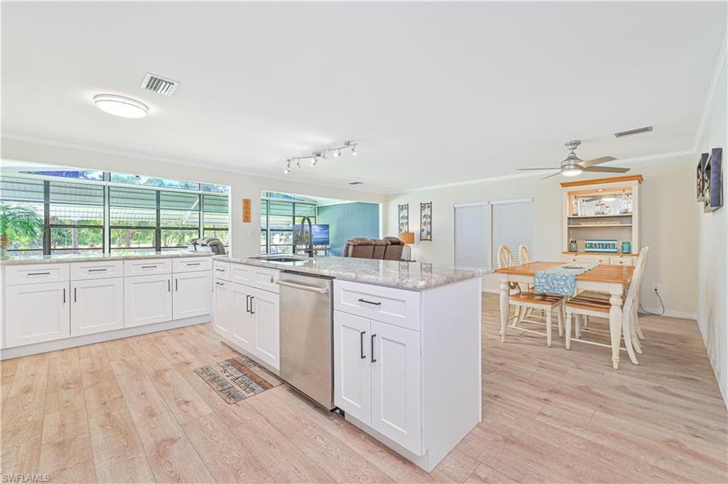 108 Windjammer WAY, FORT MYERS FL 33908-8