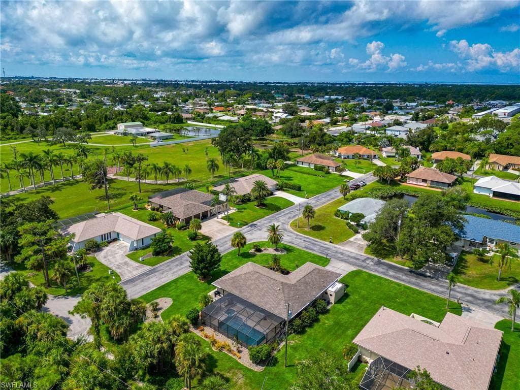 225 Brighton CT, ENGLEWOOD FL 34223-29