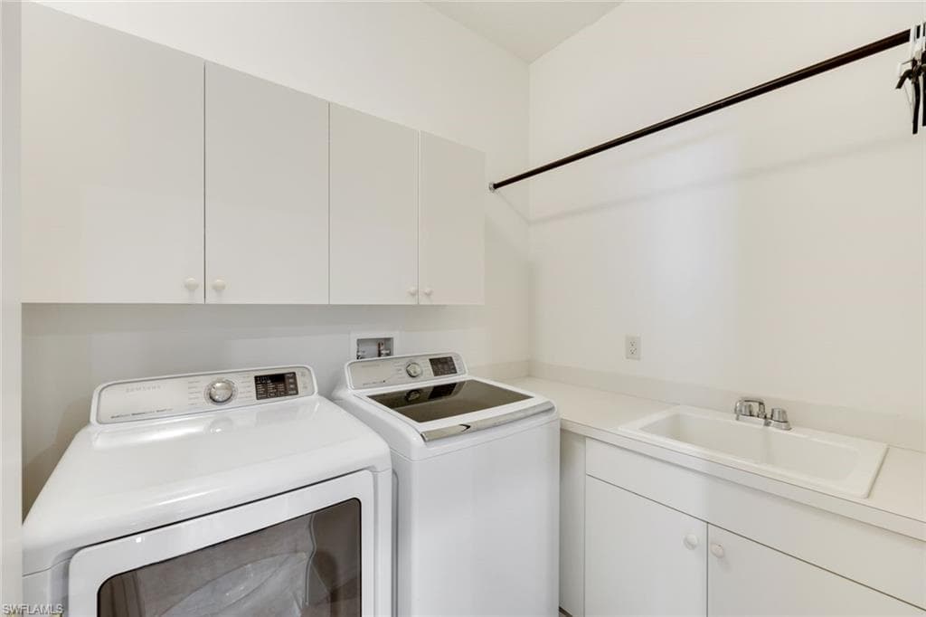 3530 Lansing LOOP # 202, ESTERO FL 33928-25