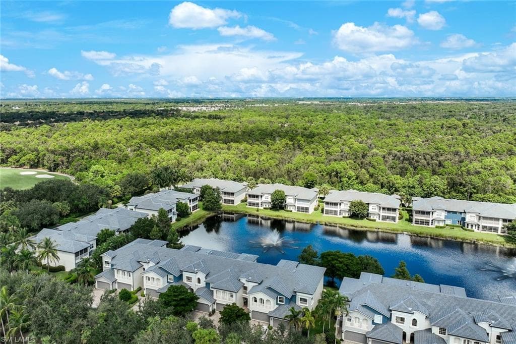 3530 Lansing LOOP # 202, ESTERO FL 33928-27