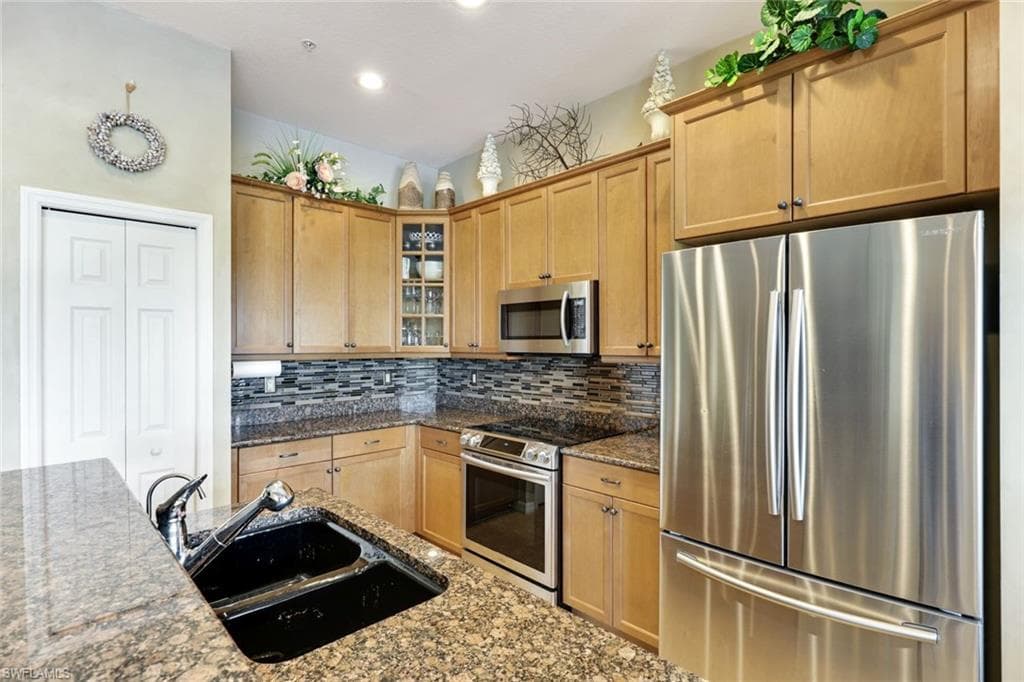 3530 Lansing LOOP # 202, ESTERO FL 33928-14