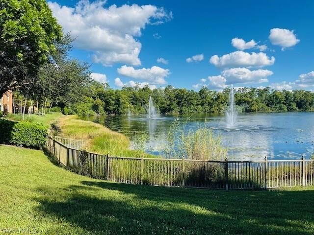 1210 Reserve WAY # 204, NAPLES FL 34105-29