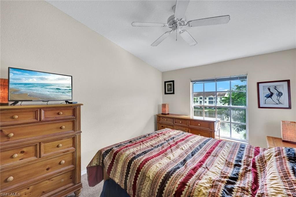 4630 Saint Croix LN # 831, NAPLES FL 34109-10