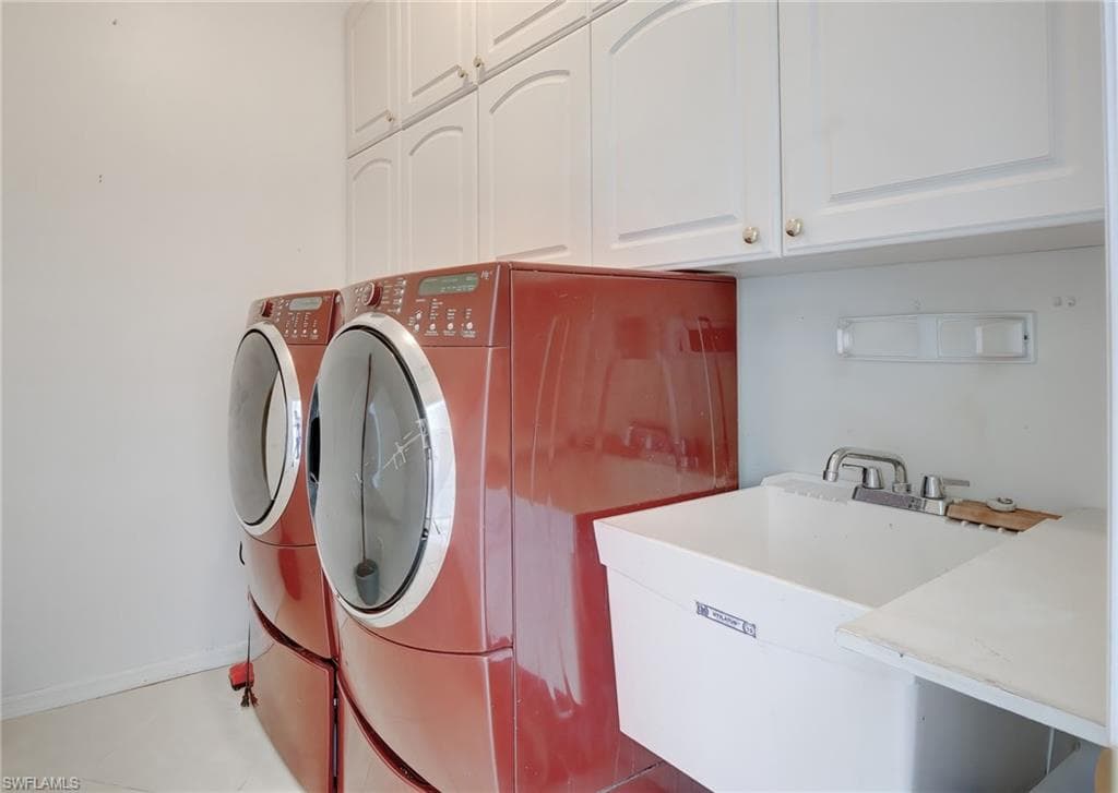 25680 Springtide CT, BONITA SPRINGS FL 34135-36