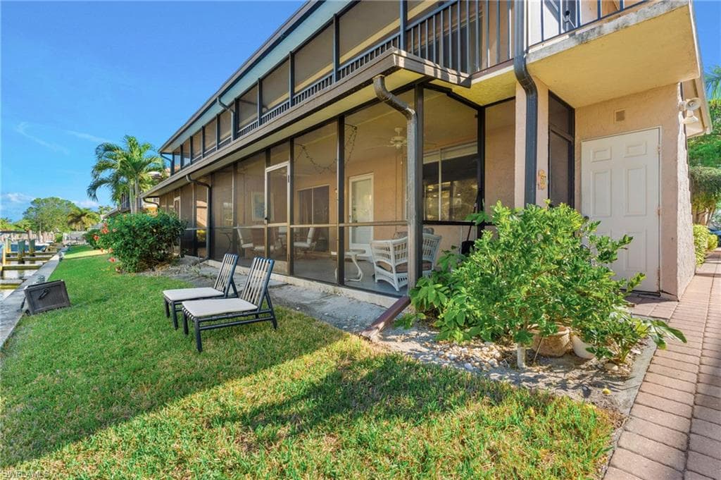 1517 Chesapeake AVE # B3, NAPLES FL 34102-18