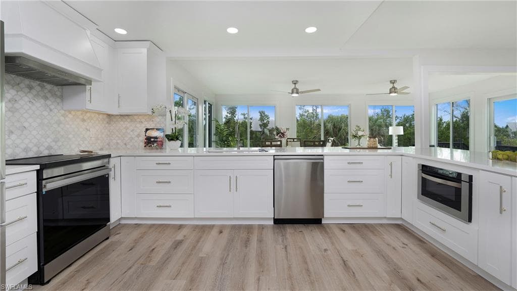 9416 Yucca CT, SANIBEL FL 33957-12