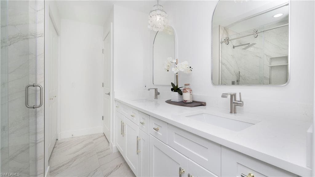 9416 Yucca CT, SANIBEL FL 33957-27