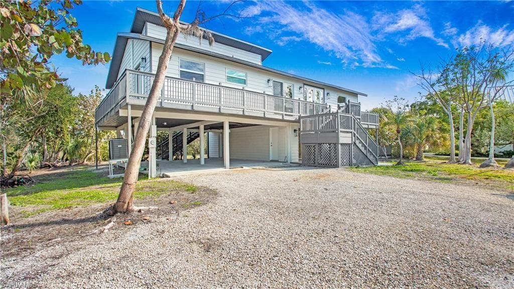 9416 Yucca CT, SANIBEL FL 33957-43