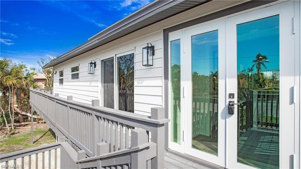 9416 Yucca CT, SANIBEL FL 33957-34