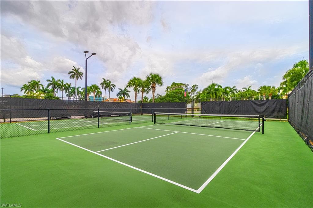 7410 Lake Breeze DR # 203, FORT MYERS FL 33907-12