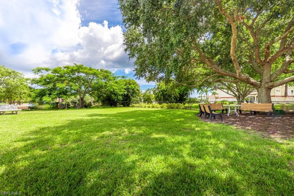 7410 Lake Breeze DR # 203, FORT MYERS FL 33907-31