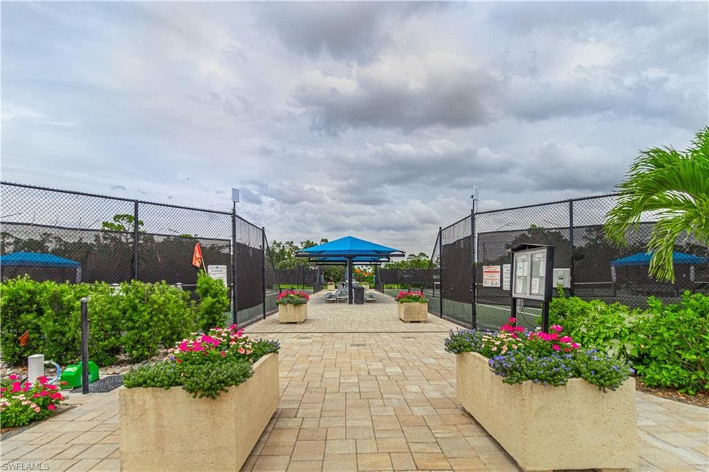 7410 Lake Breeze DR # 203, FORT MYERS FL 33907-18