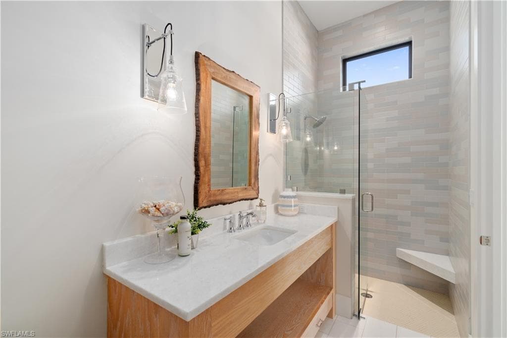 160 Little Carlos LN, FORT MYERS BEACH FL 33931-21