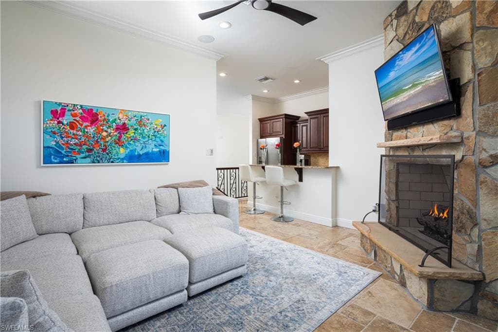 391 Palermo CIR, FORT MYERS BEACH FL 33931-40