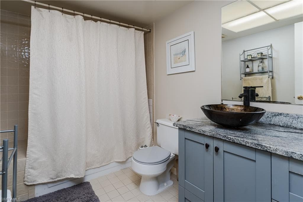 20 Watercolor WAY, NAPLES FL 34113-15