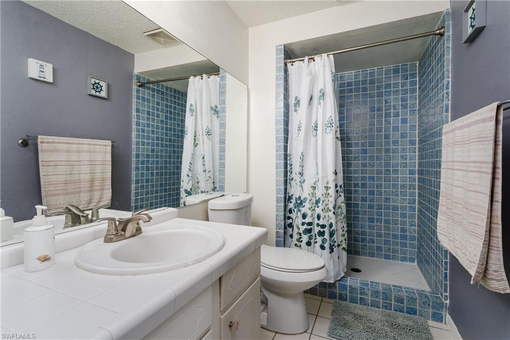 20 Watercolor WAY, NAPLES FL 34113-19
