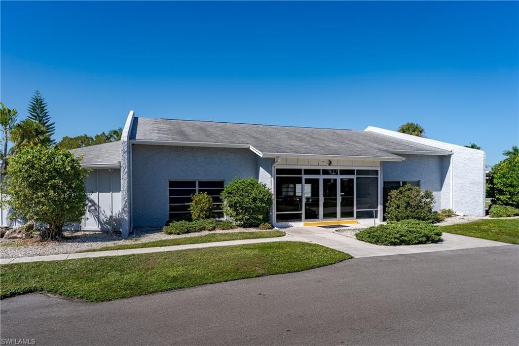 20 Watercolor WAY, NAPLES FL 34113-32