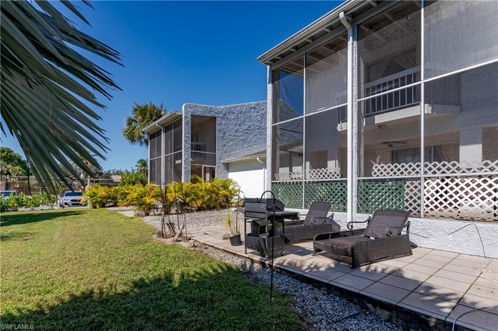 20 Watercolor WAY, NAPLES FL 34113-28