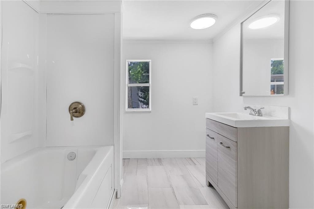 120 Grassy Key LN # 38, NAPLES FL 34114-4