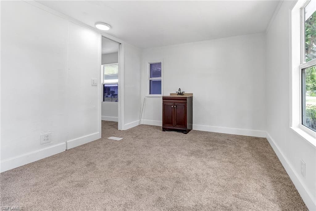 120 Grassy Key LN # 38, NAPLES FL 34114-13