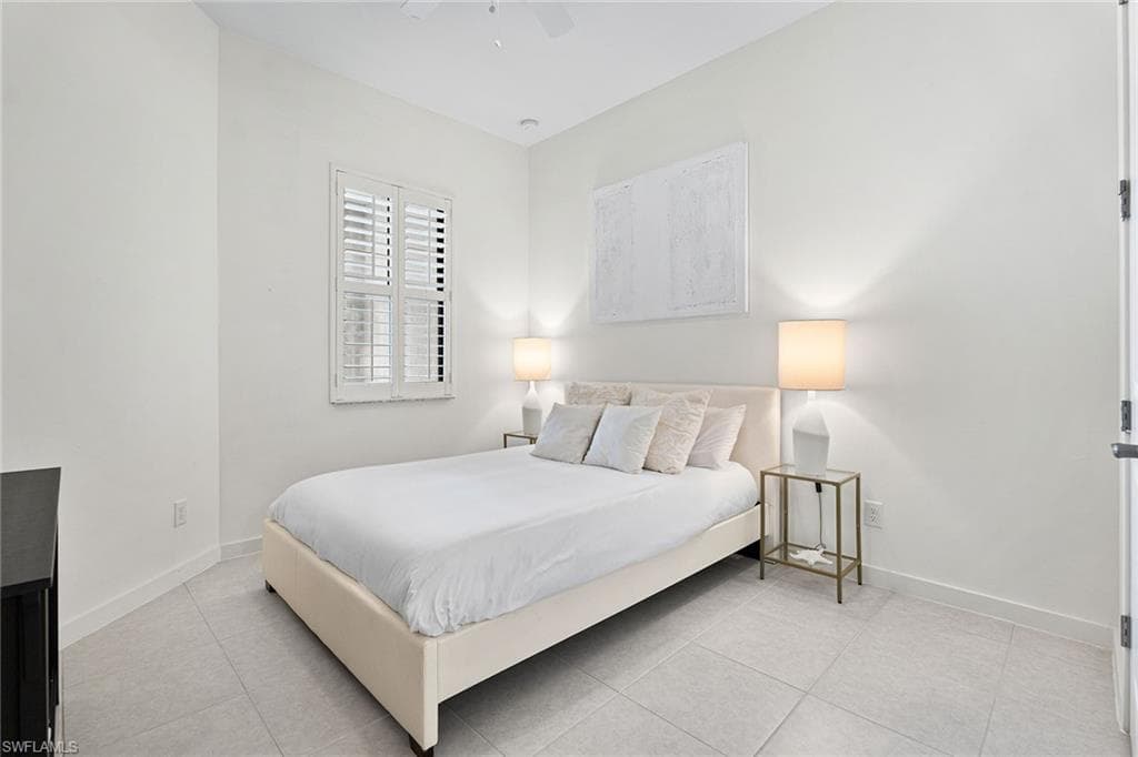 14875 Loggerhead DR, NAPLES FL 34120-16