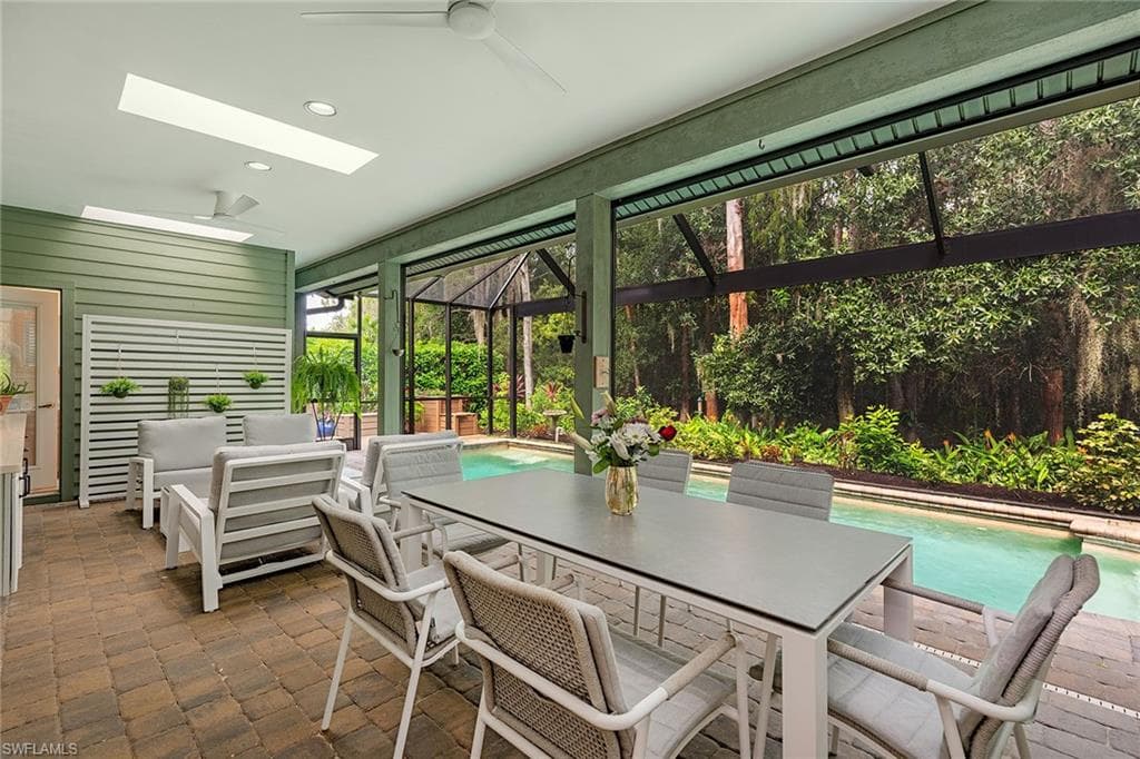 6897 Wellington DR, NAPLES FL 34109-13