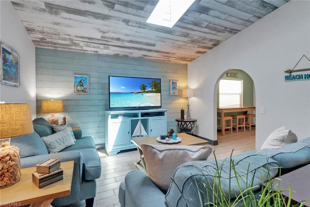 23088 Allen AVE, PUNTA GORDA FL 33980-8