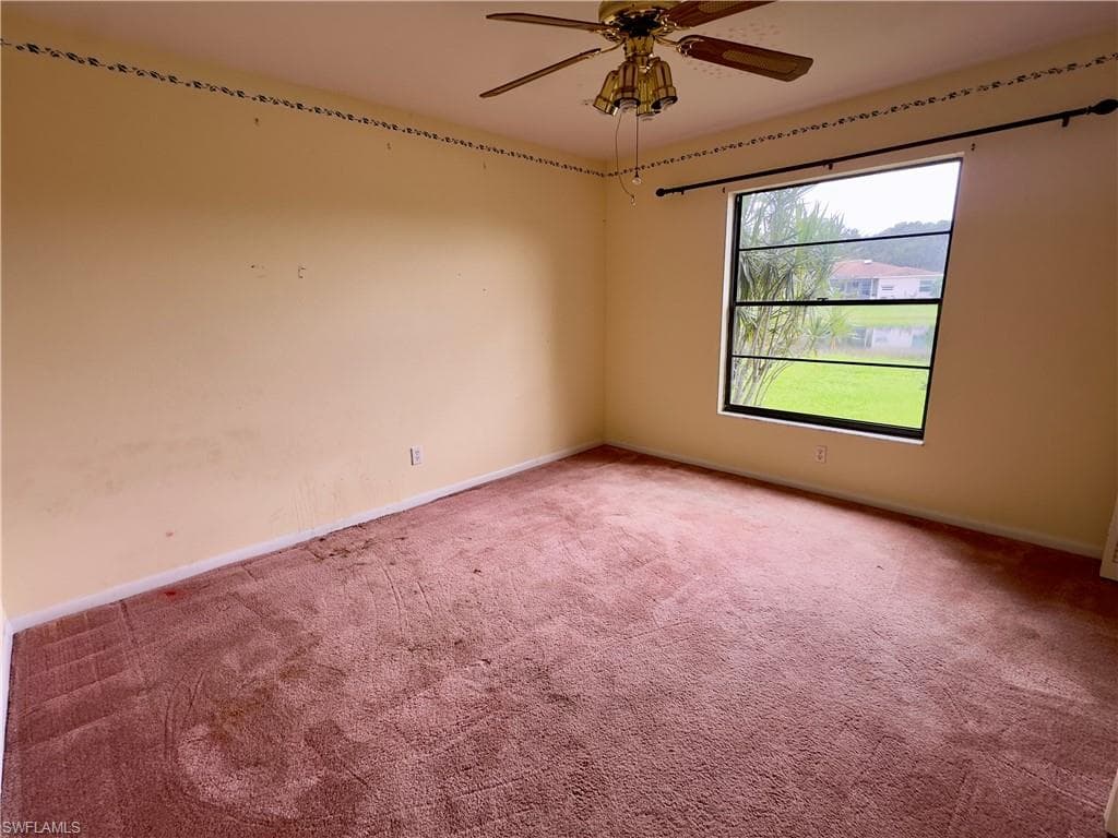 9382 Pineapple RD, FORT MYERS FL 33967-16