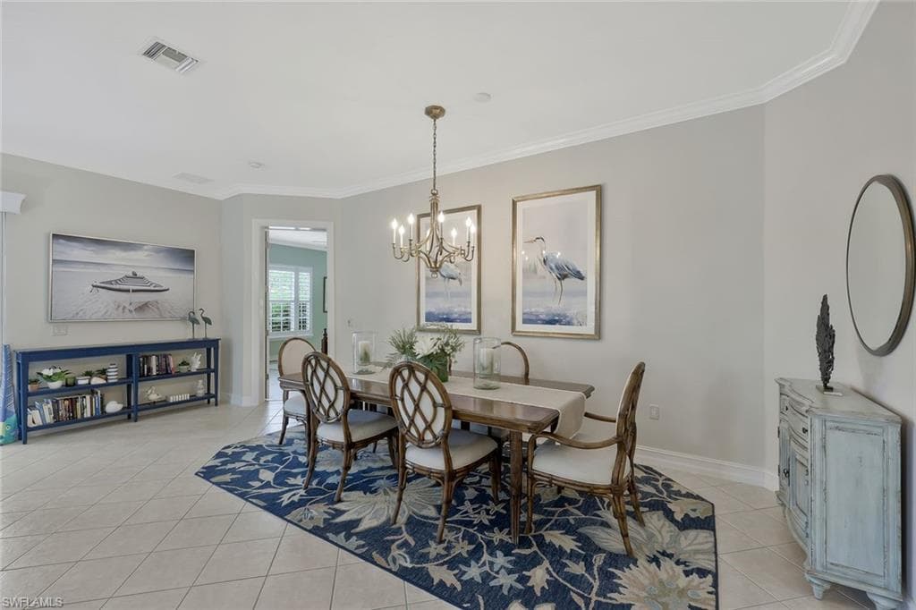 5012 Maxwell CIR # 101, NAPLES FL 34105-10