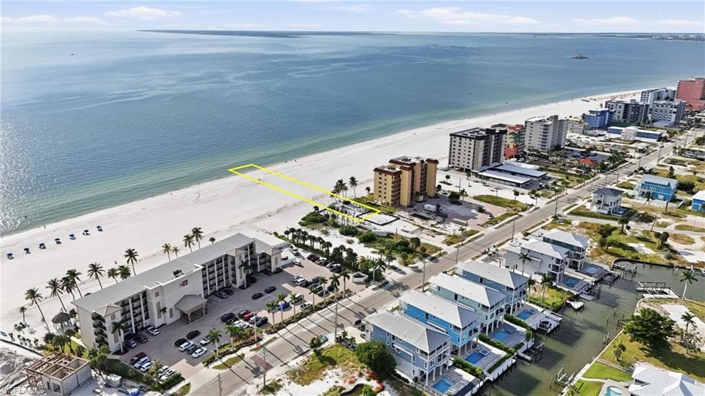 616 Estero BLVD, FORT MYERS BEACH FL 33931-21