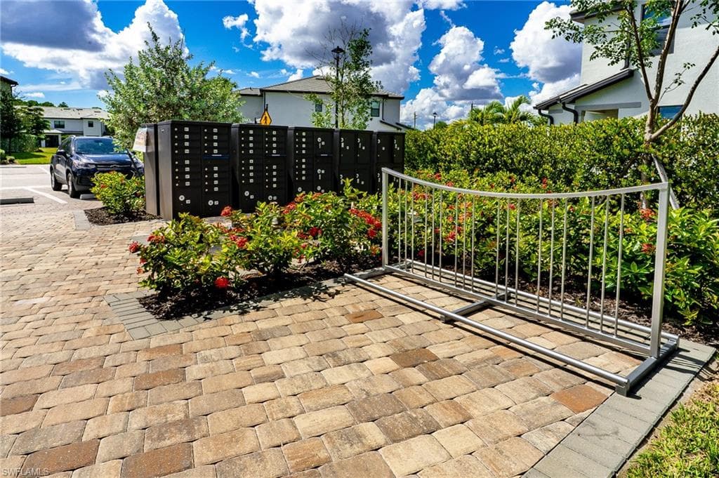 4263 Sonoma Oaks CIR, NAPLES FL 34119-27