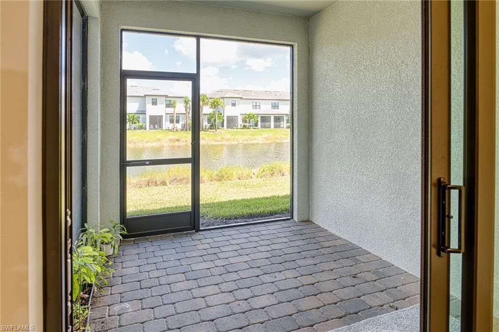 4263 Sonoma Oaks CIR, NAPLES FL 34119-24